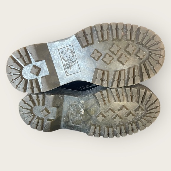 Doc Marten Sz 5 US Women’s Jadon Doc Martens Platform - Picture 5 of 7